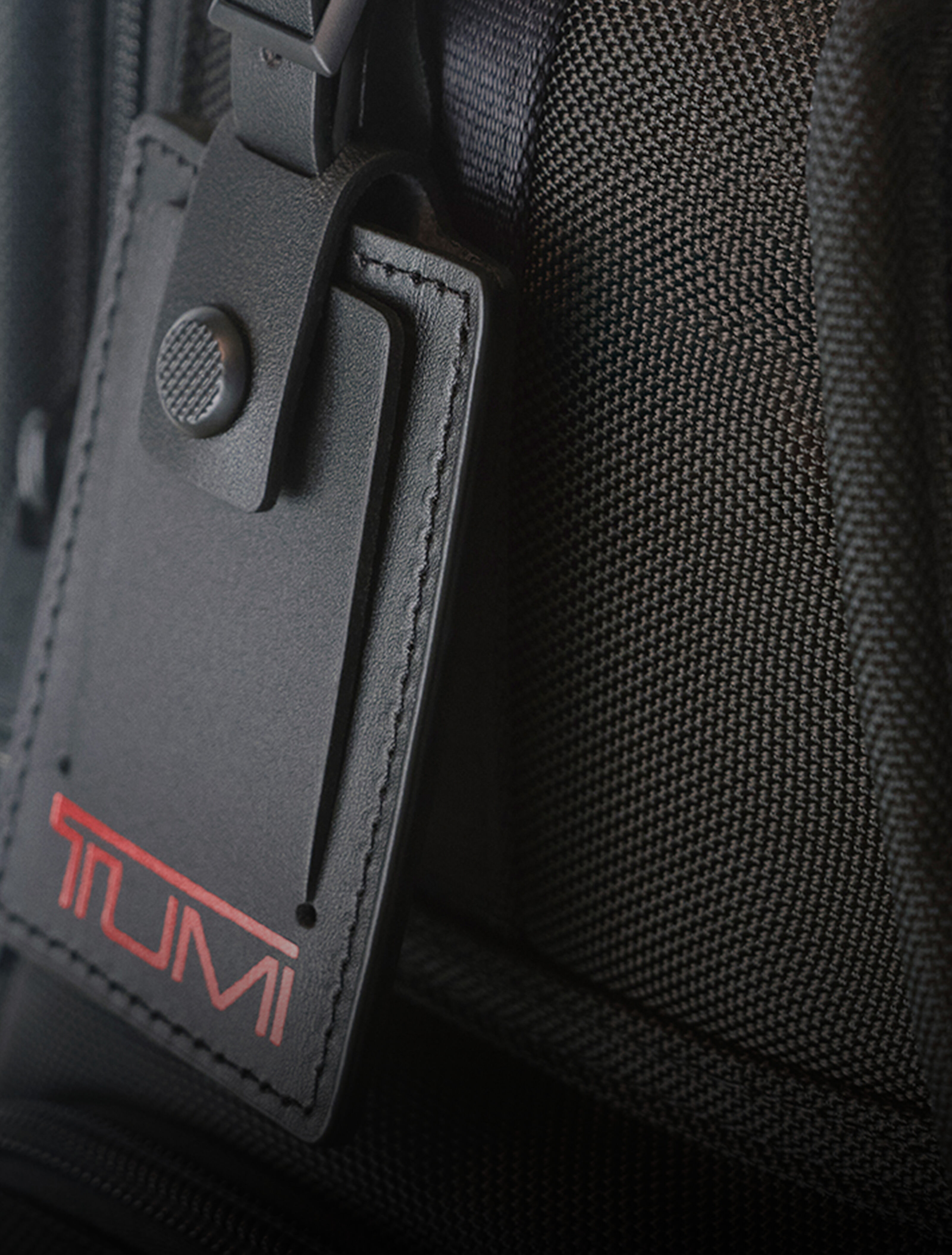 TUMI