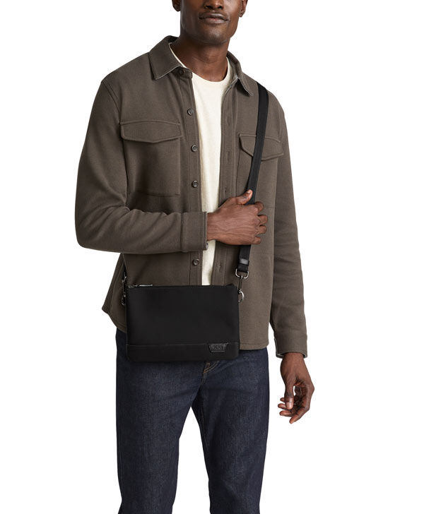Tumi clutch man discount