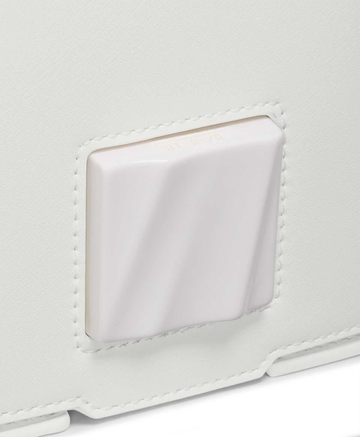 Olas Olas Kleine Schultertasche | TUMI Olas Kleine Schultertasche