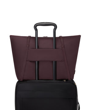 VOYAGEUR Tote Q