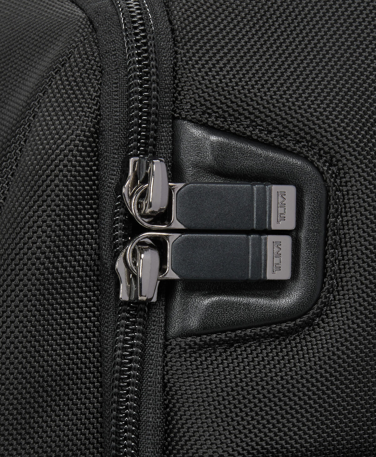 Alpha Gro&szlig;er 17&rdquo; Erweiterbarer Rucksack