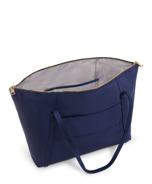 Voyageur Tote Q
